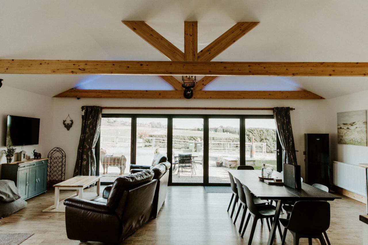 King Richard'S Luxury Lodge - Sleeps Up To 8 ,Dog Friendly ,Near Sherwood Forest At Fairview Farm In Nottingham Set In 88 Acres And Great For Groups,Family Gatherings,Corporate Events المظهر الخارجي الصورة