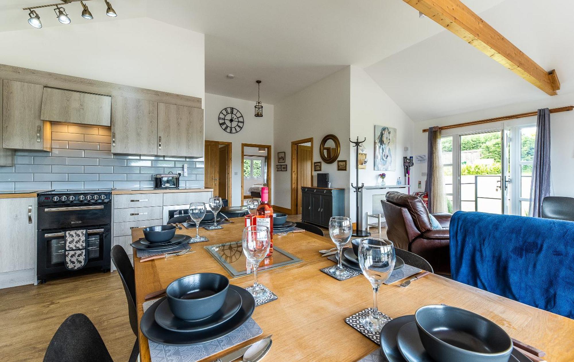 King Richard'S Luxury Lodge - Sleeps Up To 8 ,Dog Friendly ,Near Sherwood Forest At Fairview Farm In Nottingham Set In 88 Acres And Great For Groups,Family Gatherings,Corporate Events المظهر الخارجي الصورة